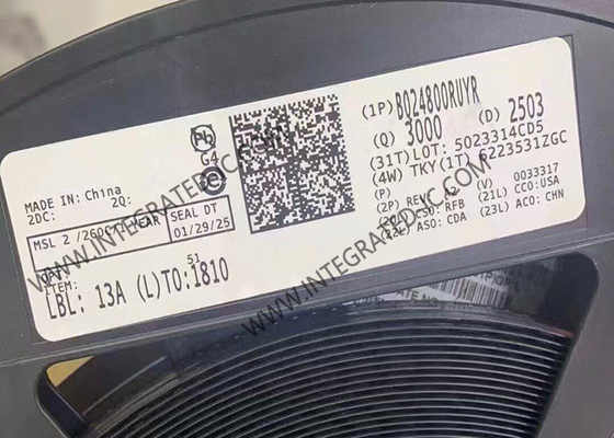 BQ24800RUYR Integrierter Schaltkreislauf-Chip SMBus 1- bis 4-Zell Buck Batterieladung Controller