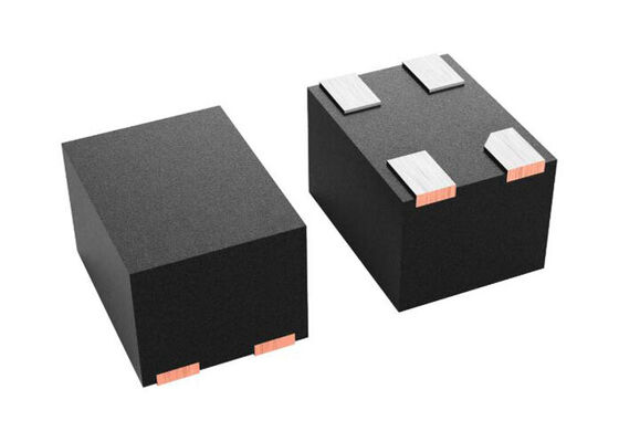 CDC6C024000HDLYRQ1 Integrierter Schaltungschip Automotive Bulk-Acoustic-Wave LVCMOS-Oszillator VSON-4