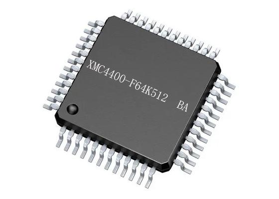 64-LQFP stellte Auflagen-Oberflächenberg XMC4400-F64K512 BA Mikroregler IC heraus