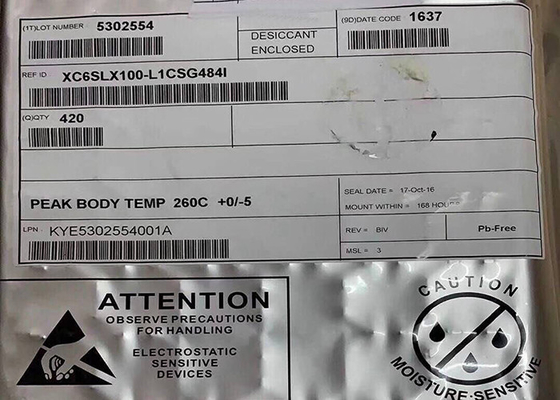 Gatteranordnung 1080MHz 484-FBGA Oberflächenfeldprogrammierbare berg-XC6SLX100-L1CSG484I