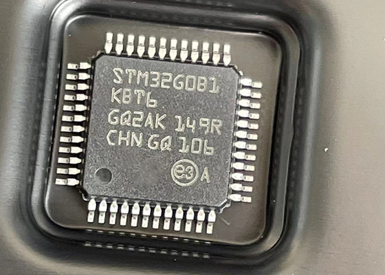 Eingebetteter Oberflächen32-bit-berg Mikroregler 128KB ICs STM32G0B1KBT6 32-LQFP