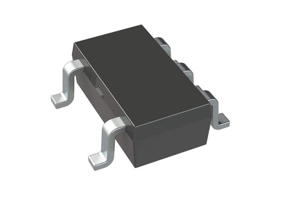 RAA2118054GP3 Integrierter Schaltkreislauf Chip 5V 300mA Ultra-Niedrigruhmstrom Gleichspannungs-/ Gleichspannungs-Stepp-Down-Regler