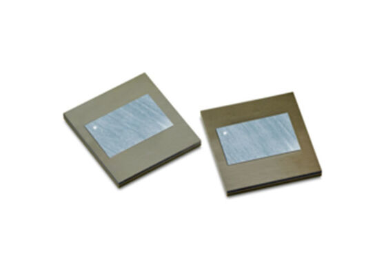BCM87802 Ethernet IC Low-Power Single-Chip 800GbE PAM-4 PHY Transceiver mit Antrieb